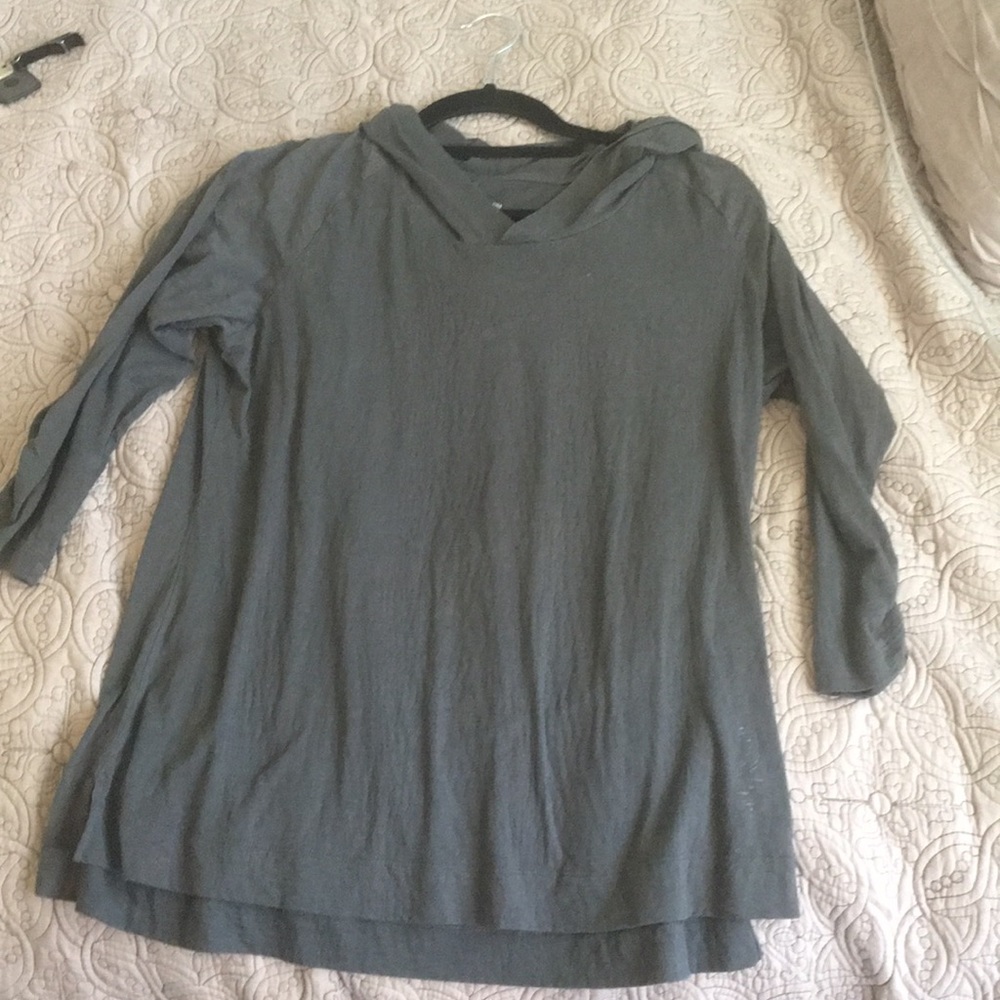 Columbia 3/4 length sweater